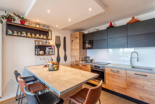  Appartement  vendre 4 pices 80 m