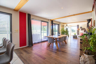Vente Maison Maison 7 pièces   195 m2 Vers
