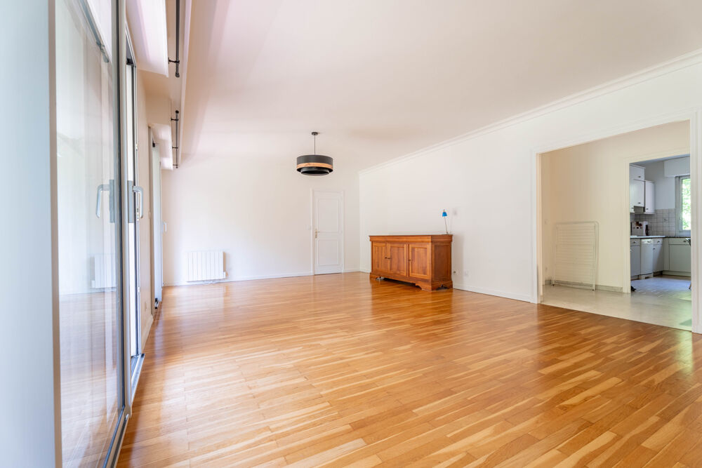 Appartement familial T4 de 109 m2 Traversant Sud/Nord