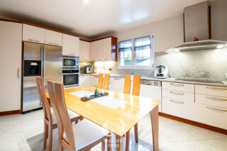  Maison � vendre 8 pi�ces 312 m�