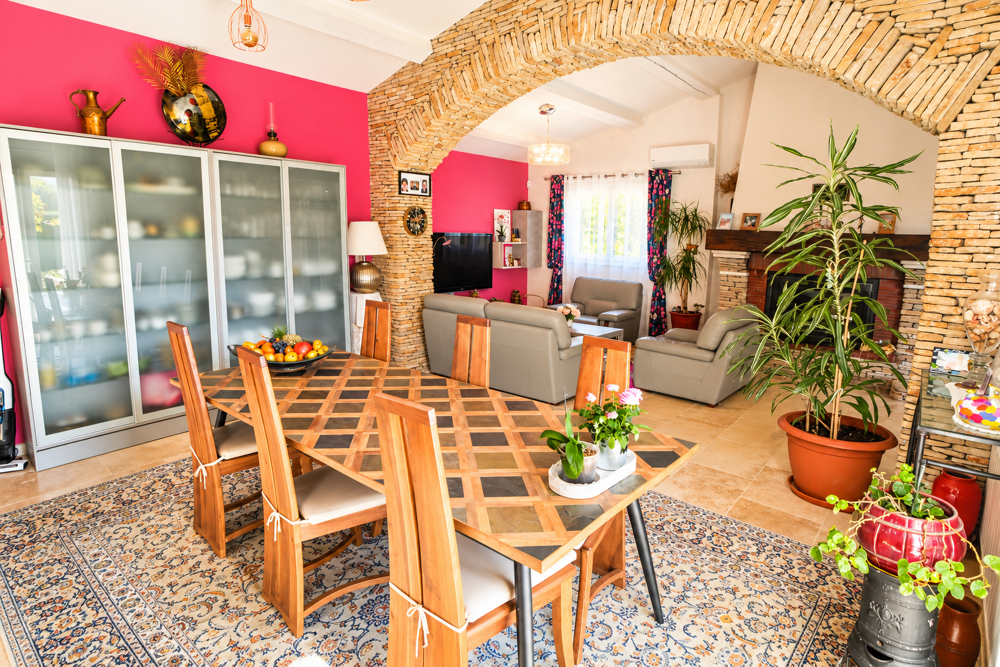 Vente Maison Valréas - Maison Plain-pied 110m2 - 4 Pièces - Terrain  598m2 Valreas