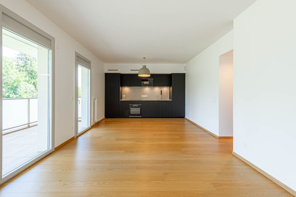 Appartement T3 de 63 m2 avec balcon de 12 m2 - Cave - Possibilité garage double