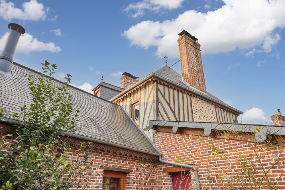 MAISON DE CARACTERE NORMANDE 9 pièces 215 m2