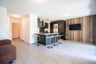  Appartement � vendre 4 pi�ces 79 m�