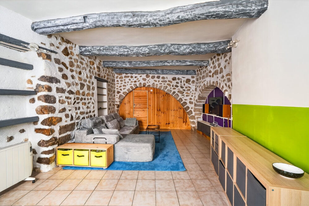Maison de Ville - Buis les Baronnies - 5 pièces - 4 Chambres - 140 m2 - Terrasse