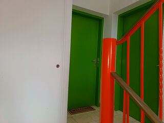  Immeuble � vendre 8 pi�ces 250 m�