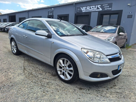 Opel astra TWINTOP 1.8 Twinport Cosmo