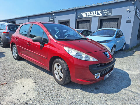 Peugeot 207 1.4e 16v 90ch Urban