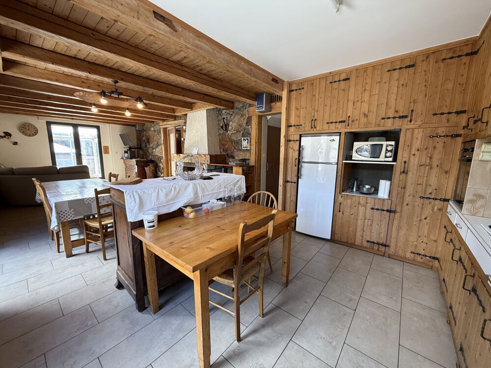 Vente Maison Maison 200 m2 9 pièces avec 1165m2 de terrain Bozel