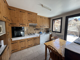  Maison à vendre 9 pièces 233 m²
