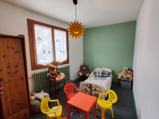  Maison � vendre 4 pi�ces 234 m�