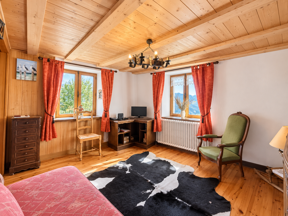 Maison 4 pièces 140 m2 avec jardin plein sud