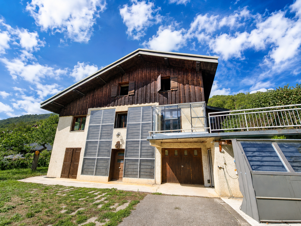 Vente Maison Maison 200 m2 9 pièces avec 1165m2 de terrain Bozel