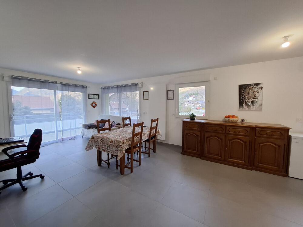 Vente Appartement Appartement 3 pièces 79m2 au centre d'Aigueblanche Grand aigueblanche