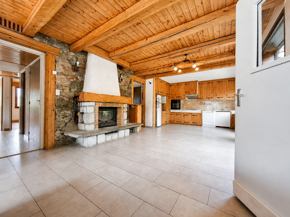 Vente Maison Maison 200 m2 9 pièces avec 1165m2 de terrain Bozel