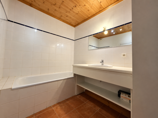 Vente Appartement Appartement 3 pièces 74 m2   Plein Sud   Balcon & parking intérieur Champagny en vanoise