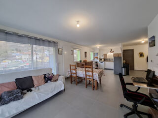  Appartement � vendre 3 pi�ces 79 m�