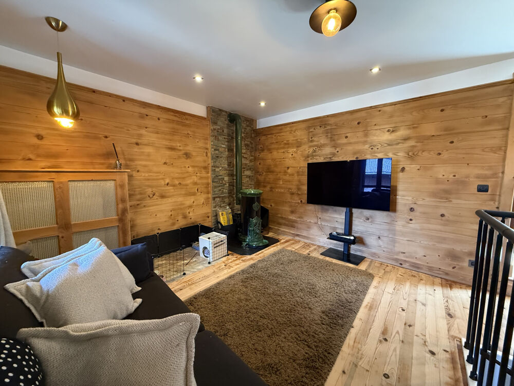Vente Maison Maison 4 pièces et grange avec terrain Courchevel
