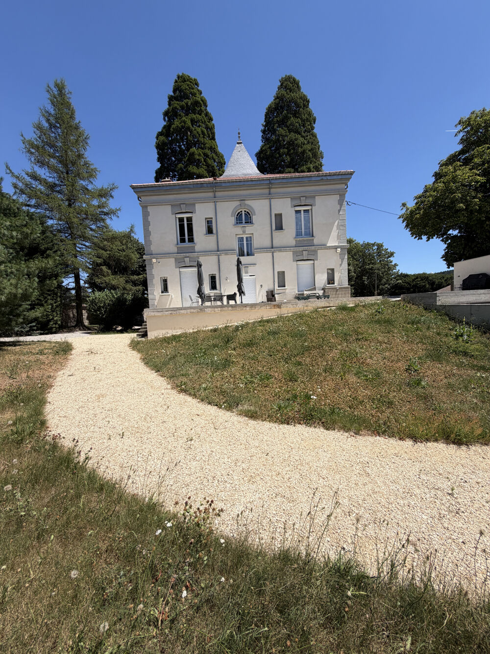 Vente Maison BELLE MAISON DE MAÎTRE, 208 M2 HAB., À MARLHES DANS LE PILAT (42),  PARC DE 2 995 M2 PLAT, CLOS, ARBORÉ, CONST Marlhes