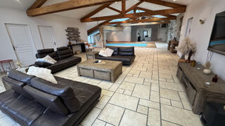  Maison � vendre 9 pi�ces 367 m�