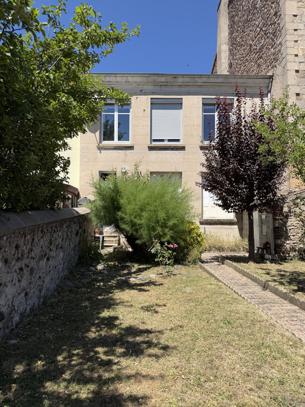 Vente Maison ST DIDIER EN VELAY (43)  MAISON DE VILLAGE AVEC 2 APPARTS + JARDIN St didier en velay