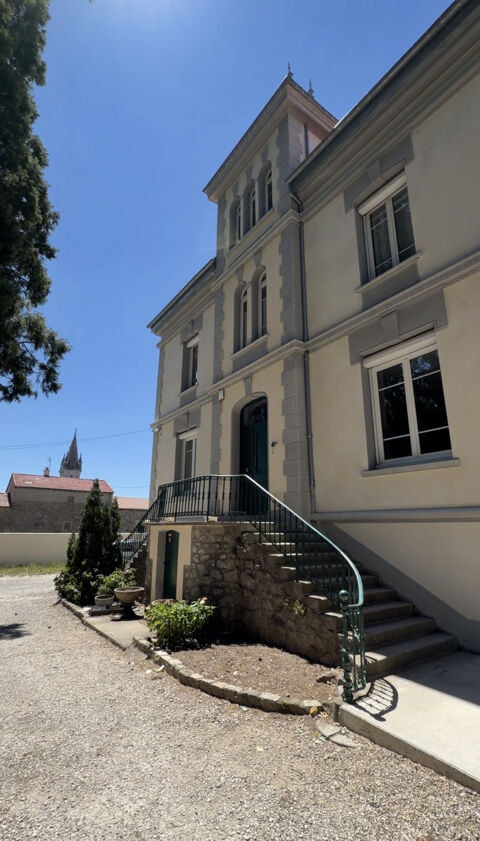   BELLE MAISON DE MAÎTRE, 208 M2 HAB., À MARLHES DANS LE PILAT (42),  PARC DE 2 995 M2 PLAT, CLOS, ARBORÉ, CONST Maison - 7 pièce(s) - 208 m²