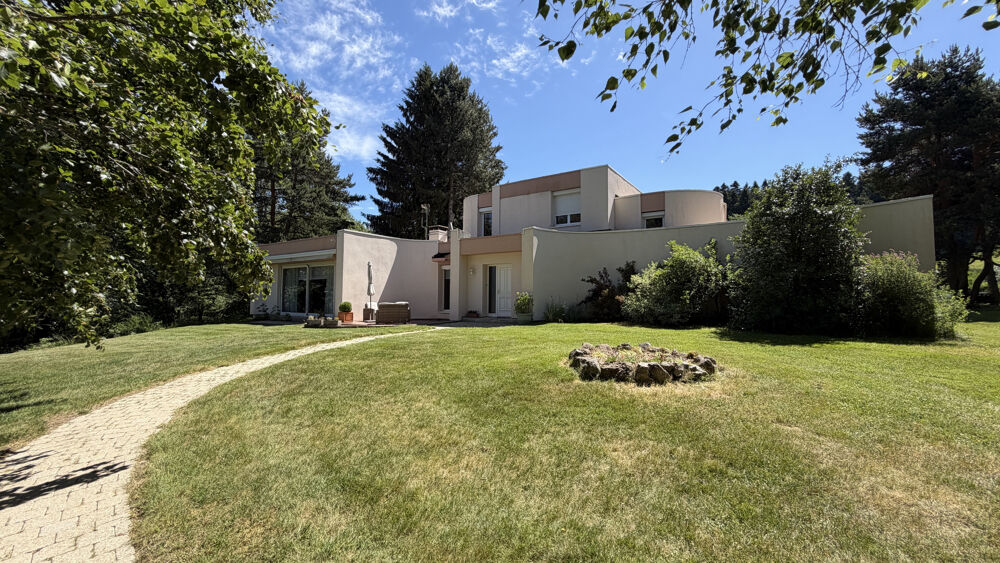 Vente Maison BELLE MAISON D'ARCHI ANNÉE 70 À MARLHES (42) DE 214 m2 HAB. SUR TERRAIN DE 6 325 M2 Marlhes