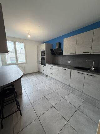  Appartement à vendre 4 pièces 82 m²