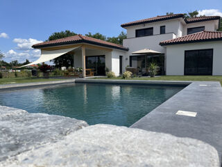  Maison  vendre 7 pices 175 m