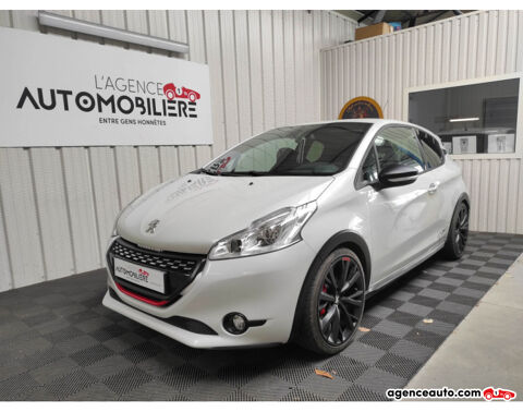 Peugeot 208 1.6 THP GTI 30 th 2015 occasion Vannes 56000