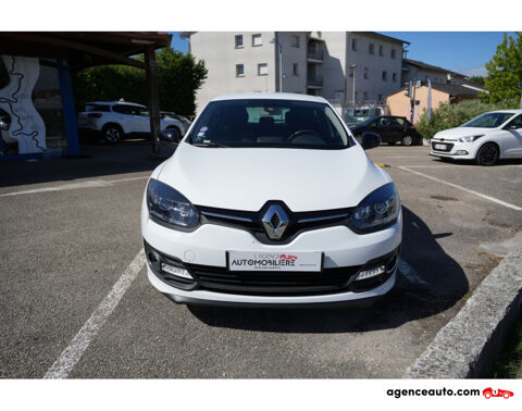 M&eacute;gane III (3) 1.2 TCE 115 LIMITED ECO2 2015 occasion 01000 Saint-Denis-l&egrave;s-Bourg