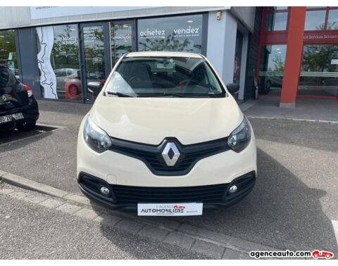 Captur 0.9 TCe eco2 90 cv Energy Life 2015 occasion 68200 Mulhouse