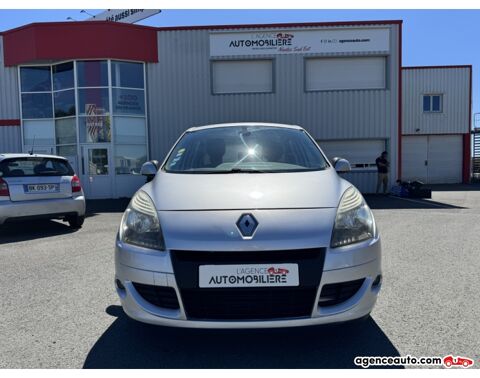 Sc&eacute;nic III 1.5 DCI 95 ECO2 EXPRESSION | 2NDE MAIN | SUIVI RENAULT 2 2011 occasion 44860 Pont-Saint-Martin
