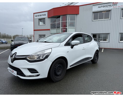 Renault Clio IV (2) 0.9 TCE 75CH TREND | Garantie 6 Mois 2019 occasion Pont-Saint-Martin 44860
