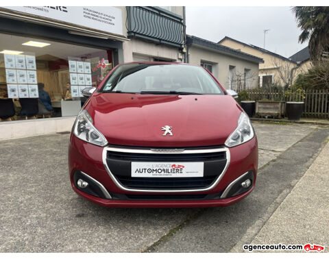 208 1.2 puretech 82cv Style - Distribution faite - Faible kilomé 2016 occasion 49124 Saint-Barthélemy-d'Anjou