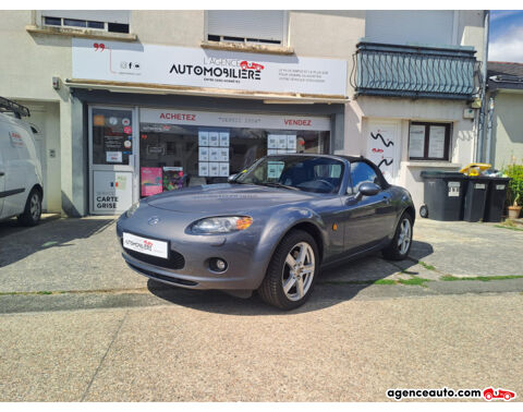 Mazda MX-5 III (NC) 1.8i Roadster 126cv - Elégance Cuir 2006 occasion Saint-Barthélemy-d'Anjou 49124