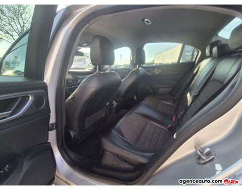 Alfa Romeo Giulia 2.2 JTD 16V AT8 180 cv Bo&icirc;te auto 2016 occasion Audincourt 25400