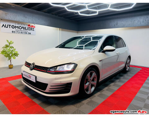 Volkswagen Golf VII 7 GTI Performance 230 DSG � Origine France � Carnet comp 2015 occasion Montceau-les-Mines 71300