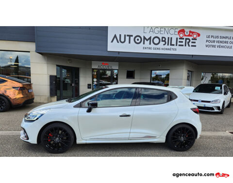 Clio RS 1.6 T 16V EDC6 200 cv phase 2 2016 occasion 68390 Sausheim