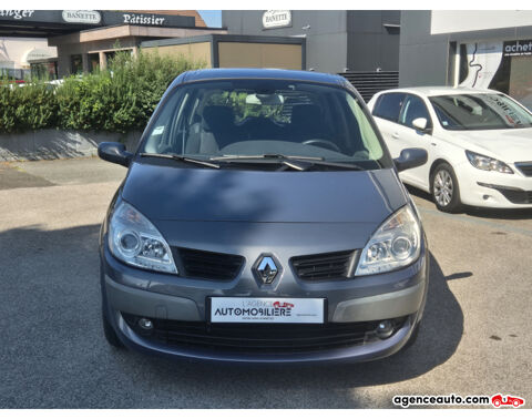 Sc&eacute;nic 1.6 16V 110 CV Bo&icirc;te auto Privil&egrave;ge - 110000 kms - 2007 occasion 25400 Audincourt
