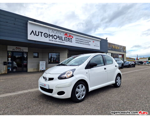 Toyota aygo 5 portes 1.0 VVTi 12V 68CV