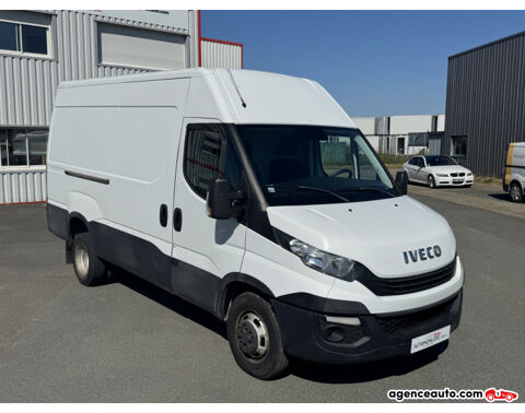 Daily IVECO NEW DAILY VI 136 ch Boite Auto Hi-Matic 12m3 | GARANTI 2018 occasion 44860 Pont-Saint-Martin