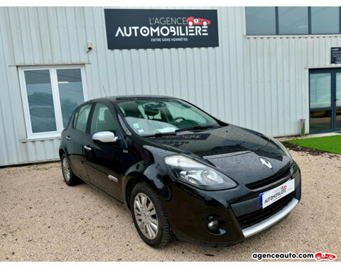 Renault Clio III PHASE 2 1.2 16V 103CH DYNAMIQUE TOMTOM 2011 occasion Châtenoy-en-Bresse 71380