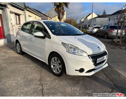 208 I 1.4 HDi 68 cv - Style 2013 occasion 49124 Saint-Barth&eacute;lemy-d'Anjou