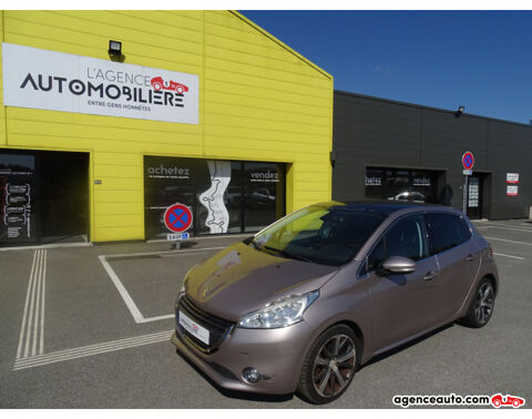 Peugeot 208 1.6 l e-HDi FAP S&S 115 cv Fé
