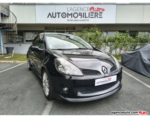 Renault Clio III RS 2.0 197 cv Luxe AKRAPOVIC 2007 occasion Palaiseau 91120