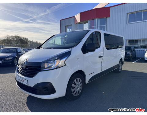 Renault Trafic III COMBI L2 1.6 dCi 120 ZEN | 9 PLACES | GARANTIE 12 MOIS 2015 occasion Pont-Saint-Martin 44860