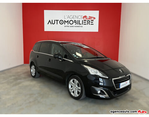 Peugeot 5008 1.6 BLUE HDI 120 7PL GPS TOIT PANO AFFIC