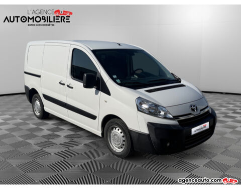 Proace FOURGON L1H1 2.0 D-4D 128 cv 2014 occasion 51000 Ch&acirc;lons-en-Champagne