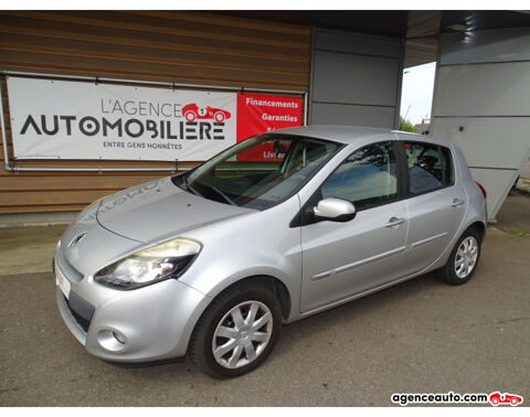 Renault clio 1.5 L 75 ch Id&eacute;al Jeune Permis
